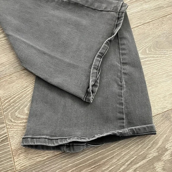 We The Free by Free People Penny Pull On Flare Jean - Picture 5 of 7